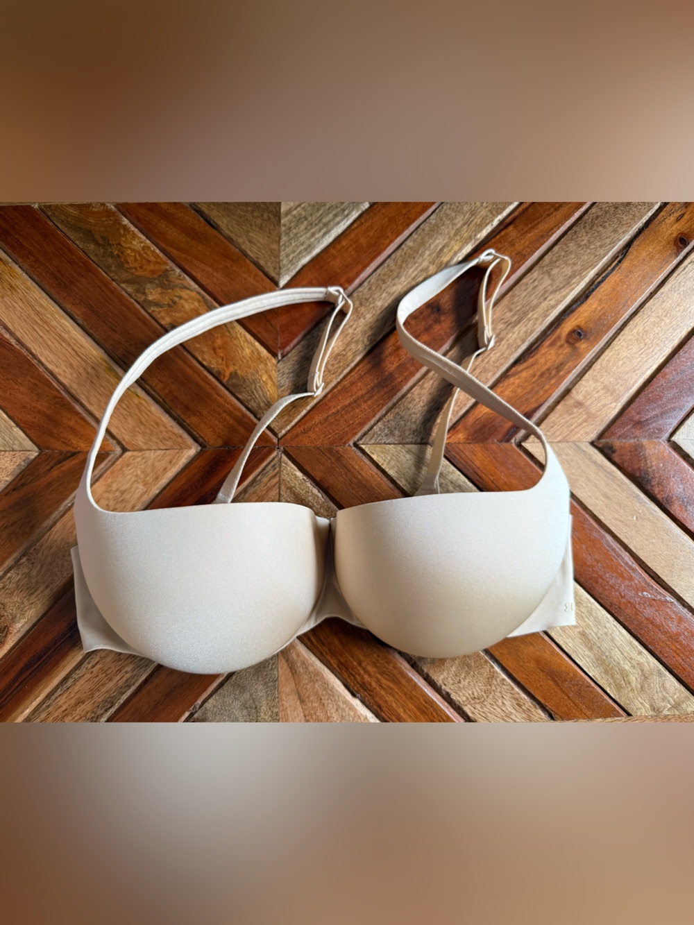 SKIMS Ultimate Balconette Push Up Bra